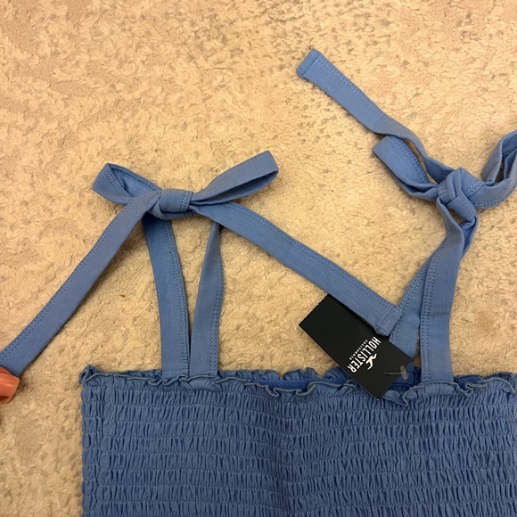 NEW hollister top - Picture 3 of 3